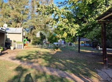 Quinta vacacional · 230m² · 5 Ambientes · Casa Quinta en Venta en Benavidez, Tigre, G. B. a. Zona Norte