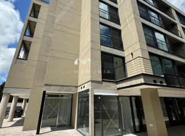 Local comercial · 52m² · Local en Venta en 46 Plaza, Pilar, G. B. a. Zona Norte