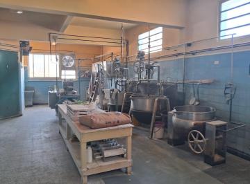Bodega-Galpón · 1300m² · Galpón en 3 Plantas Mixtura A2 Goya y Moron