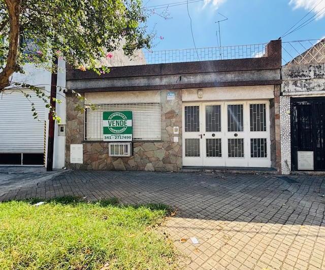 Casa en venta en España y Hospitales · 3 ambientes