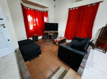 Casa · 200m² · 6 Ambientes · 4 Cocheras · Venta/permuta - Casa en Pb, Casa en Pa y Monoambiente. Oeste, Rosario.