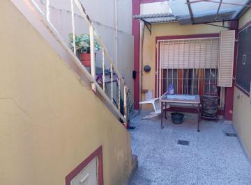 PH · 90m² · 3 Ambientes · PH en Ventas en José León Suarez