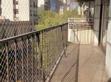 Departamento · 84m² · 3 Ambientes · Departamento de 3 Ambientes y Medio en Av Corrientes y Junin