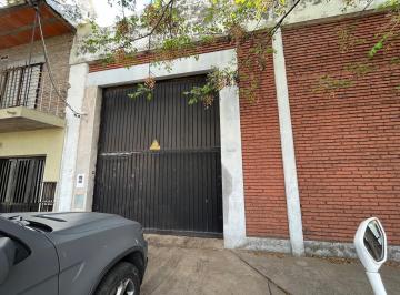 Bodega-Galpón · 461m² · Urquiza Al 5400 - Venta / Alquiler de Galpón en Rosario