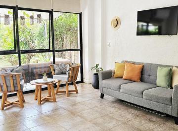 Oficina comercial · 35m² · 1 Ambiente · Monoambiente en Martinez con Jardin!