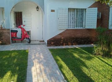 Casa de 4 ambientes, Córdoba · Gran Oportunidad | Bº Rosedal | Administracion Krivoruk