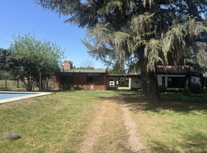 Casa · 200m² · 2 Ambientes