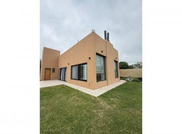 Casa · 70m² · 1 Ambiente · Espectacular Loft en Tierra de Sueños 2 - Apto Ampliación Una o Dos Plantas