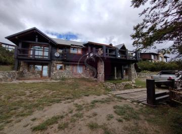 Casa · 220m² · 6 Ambientes · 1 Cochera · Casa en Venta en Las Pendientes, San Martin de Los Andes, Patagonia