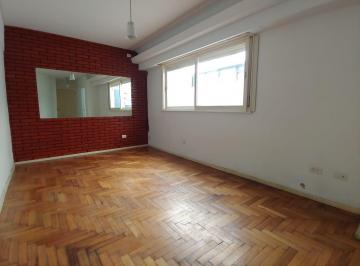 Departamento · 45m² · 2 Ambientes · J. m. Moreno Al 1200 Alquiler Departamento de 2 Ambientes con Patio