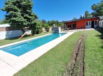 Casa de 4 ambientes, Sauce Viejo · Casa