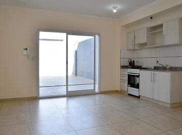 Departamento de 2 ambientes, Tres de Febrero · Alquiler Excelente 2 Ambientes en Caseros