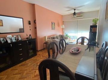Departamento · 78m² · 4 Ambientes · 1 Cochera · Muy Buen 4 Ambientes con Cochera en Saavedra!