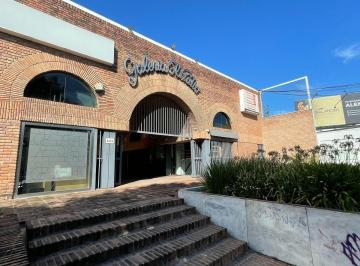 Local comercial de 3 ambientes, Córdoba · Bº Cerro - Local Comercial C/ 2 Privados - Excelente Zona Comercial