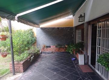 PH · 230m² · 6 Ambientes · PH 5 Amb en Caseros
