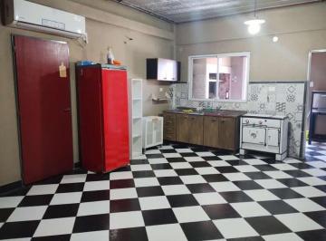 Departamento · 54m² · 1 Ambiente · Alquiler Amplio Monoambiente La Tablada Amueblado