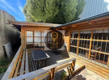Quinta vacacional · 70m² · 4 Ambientes · Cabaña Amoblada 3 Dorm. (Centro Bariloche)