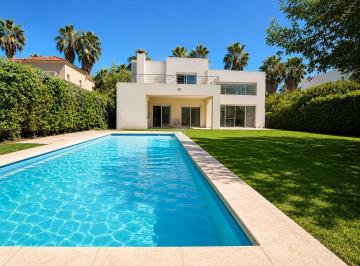 Casa · 227m² · 5 Ambientes · 1 Cochera · Casa en Venta en Haras del Pilar, La Pradera, Pilar, G. B. a. Zona Norte
