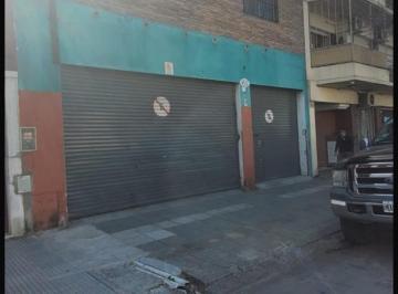 Depósito · 323000m² · Depósito - Floresta Alquiler 315 m² Sobre Av Gaona Sin Columnas Oficinas en Primer Piso Al Frent