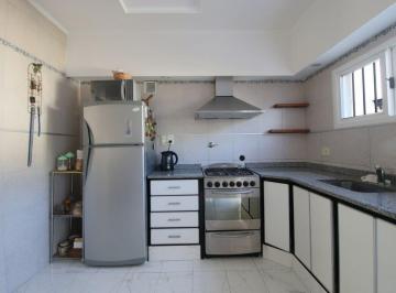 Casa · 129m² · 4 Ambientes · Casa en Venta Tipo PH en Venta Banfield