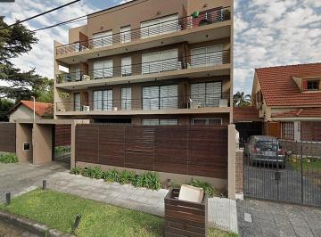 Departamento · 50m² · 2 Ambientes · 1 Cochera · Alquiler 2 Ambientes Impecable
