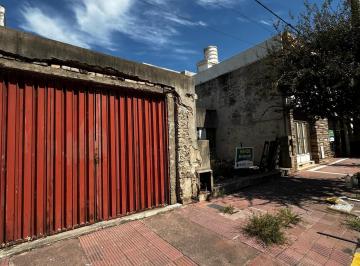 Foto · Venta de Casa con Galpon a Refaccionar en B Pueyrredon - en Una Sola Planta! Ideal Empresa o Inverso