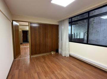 Oficina comercial · 31m² · 3 Ambientes · Oficina en Galería La Favorita