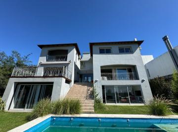 Casa de 8 ambientes, Mendiolaza · Casa Estancia Q2
