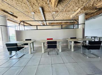 Oficina comercial · 906m² · 1 Ambiente · 10 Cocheras · Gran Oficina de 909 m Mas 10 Cocheras Vista Al Rio
