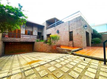 Casa de 8 ambientes, Córdoba · Villa Belgrano 3 Dorm. a m de Gauss