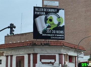 Casa · 187m² · 3 Ambientes · Se Vende Casa en Alberdi Apto Edificio