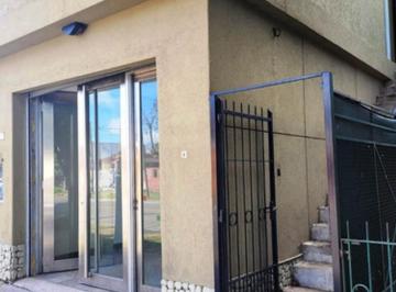 Local comercial · 113m² · Local Comercial con Vivienta Ituzaingó Ref 1469