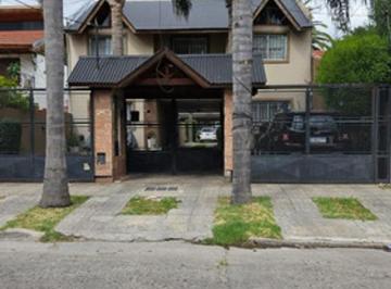 Casa · 120m² · 4 Ambientes · 2 Cocheras · Duplex 4 Ambientes en Ituzaingó Sur Ref 1511