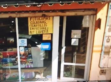 Local comercial de 1 ambiente, Lomas de Zamora · Banfield - Local Sobre Malabia 200 Casi Belgrano. Frente a Unla