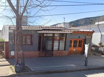 Casa de 4 ambientes, Santa Rosa de Calamuchita · Casa con Local en Venta en El Centro de Santa Rosa de Calamuchita