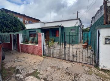 Casa · 74m² · 4 Ambientes · 1 Cochera · Casa en Venta San Miguel