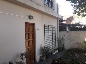 Casa · 100m² · 4 Ambientes · Casa en Venta en Quilmes, G. B. a. Zona Sur, Argentina