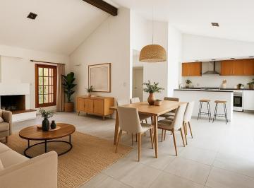 Casa · 158m² · 3 Dormitorios · Bajo Palermo - Remodelada! - 3 Dorm - 3 Baños (2 en Suite) - Patio con Asador