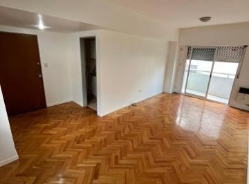 Departamento · 47m² · 2 Ambientes · 1 Cochera · Venta 2 Amb Cochera - Monserrat