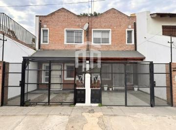 PH · 70m² · 3 Ambientes · 1 Cochera · Casa Tipo Duplex en Venta Rosario, La Florida.