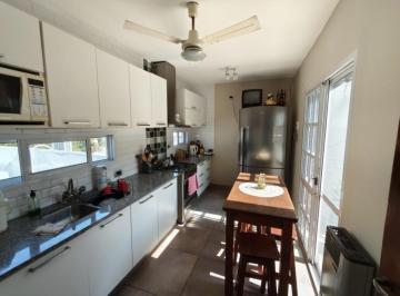 Casa · 118m² · 5 Ambientes · Casa - La Plata