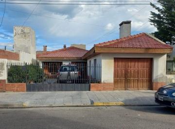 Casa · 118m² · 10 Ambientes · 1 Cochera · Casa Pueyrredon - Apta Credito