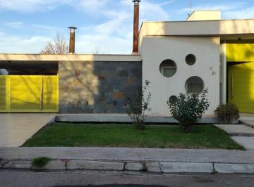 Casa · 207m² · 5 Ambientes · 2 Cocheras · Apto Credito: Oportunidad Exclusiva en Barrio Privado Prima Terra, Maipú, Mendoza