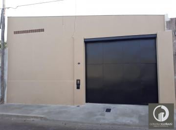 Bodega-Galpón · 216m² · Local - Barrio Industrial