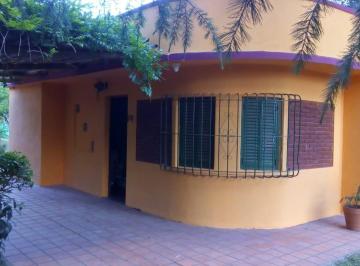 Quinta vacacional · 3744m² · 4 Ambientes · Casa de 4 Amb. en Alquiler en Santa Anita - Cañuelas