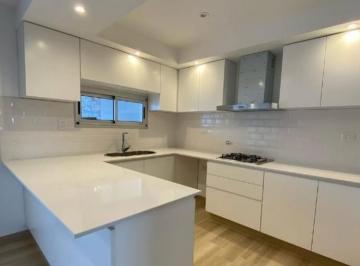Casa · 180m² · 4 Ambientes · 2 Cocheras · Prados de Manantiales II - La Mejor Calidad
