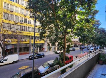 Departamento · 102m² · 5 Ambientes · 1 Cochera · A Reciclar 105 m Fte Balcon