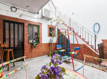 PH · 80m² · 4 Ambientes · PH en Avellaneda Zona Sur Apto Credito
