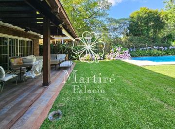 Casa · 290m² · 5 Ambientes · 1 Cochera · Venta Casa 5 Ambientes Dependencia Pileta Jardin Barrio Santa Rita San Isidro.