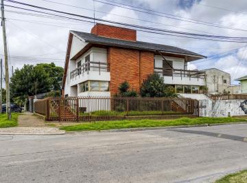 Casa de 4 ambientes, Almirante Brown · Oportunidad · Apto Crédito · Casa · 3 Dorm. · Longchamps